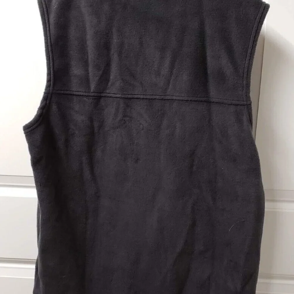 Columbia men vest